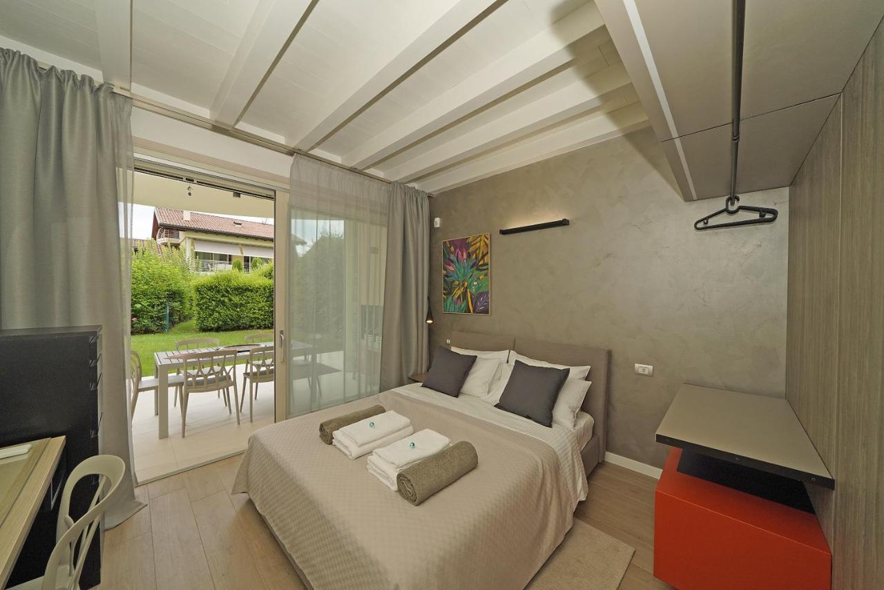 Alma Garda Home Sirmione Bagian luar foto