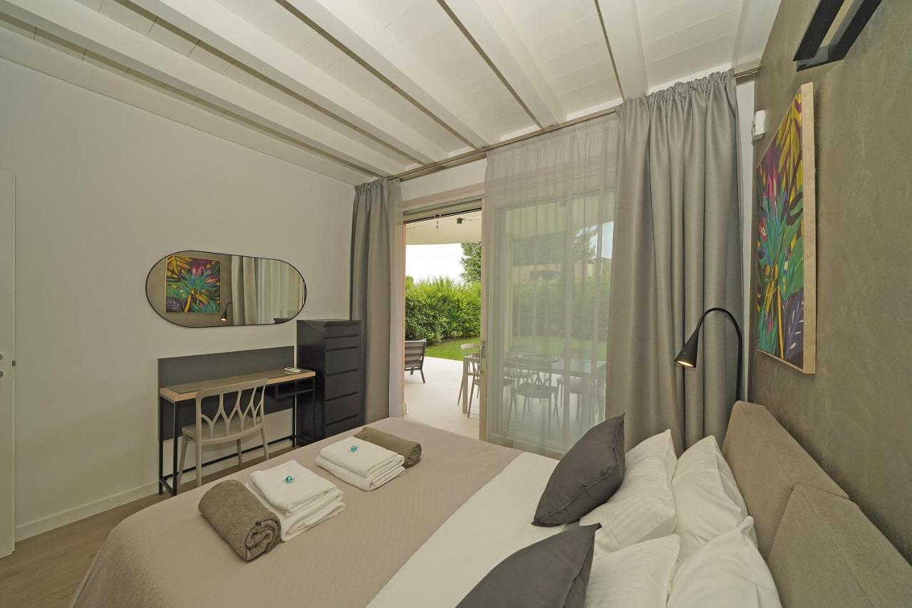 Alma Garda Home Sirmione Bagian luar foto