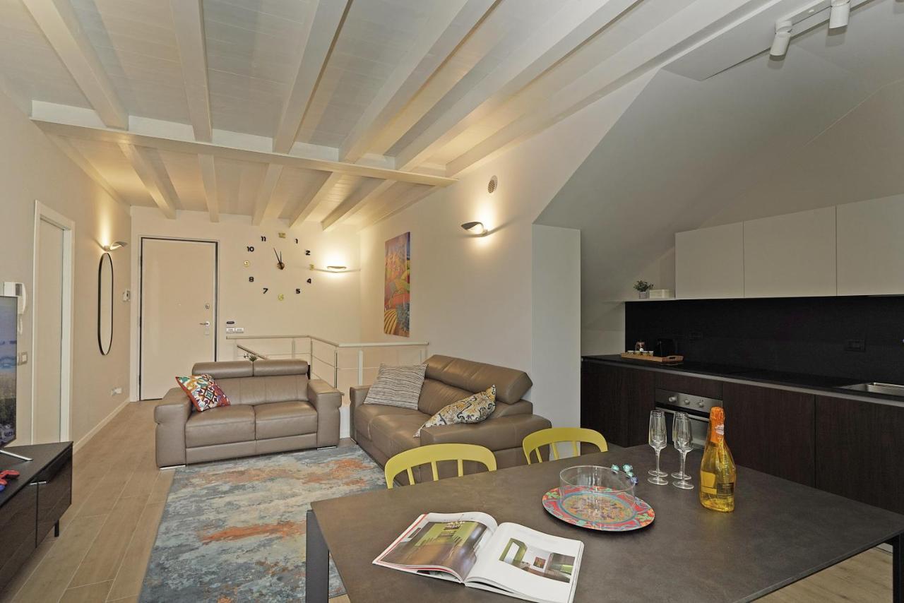 Alma Garda Home Sirmione Bagian luar foto