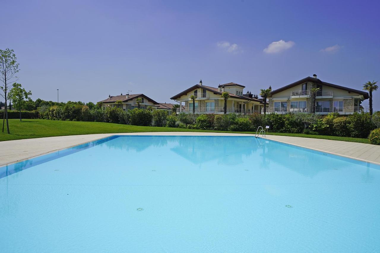 Alma Garda Home Sirmione Bagian luar foto