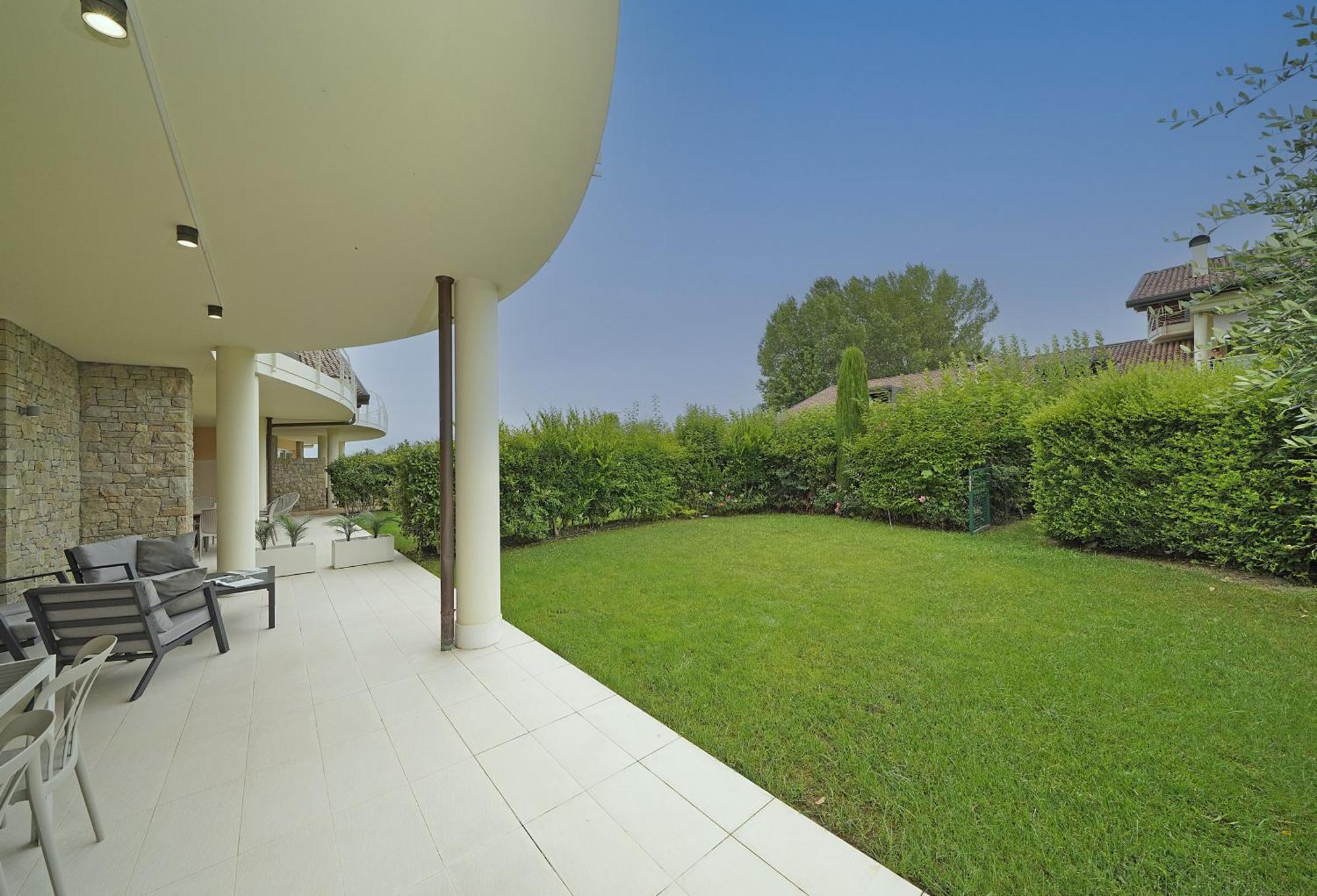 Alma Garda Home Sirmione Bagian luar foto